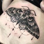signification tatouage papillon de nuit